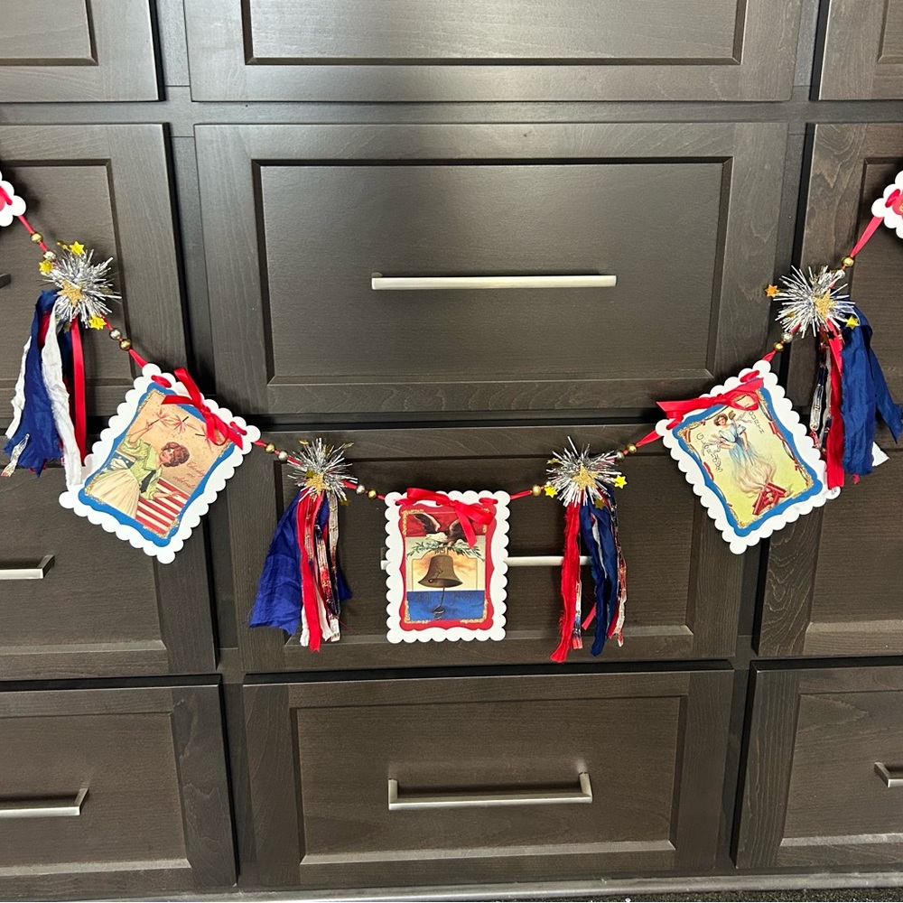 4th of July postcard vintage inspired Holiday garland